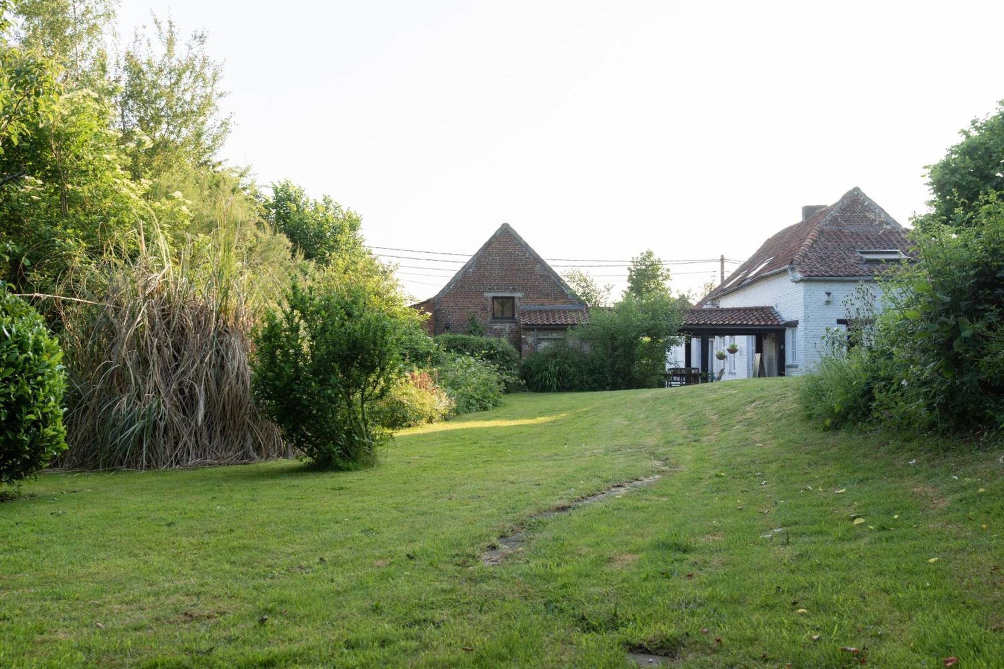 La Bergerie Chambre D'Hotes Leuze-en-Hainaut Экстерьер фото
